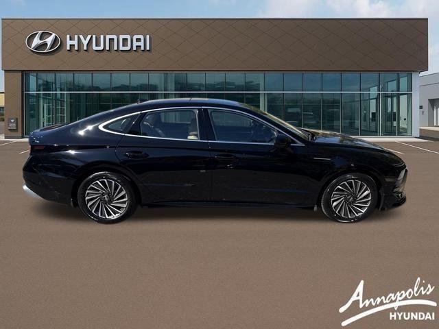 new 2025 Hyundai Sonata Hybrid car, priced at $36,848