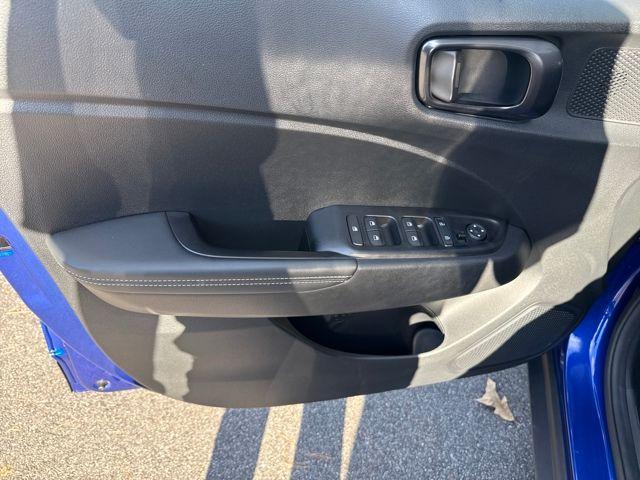 used 2022 Hyundai Venue car, priced at $18,339
