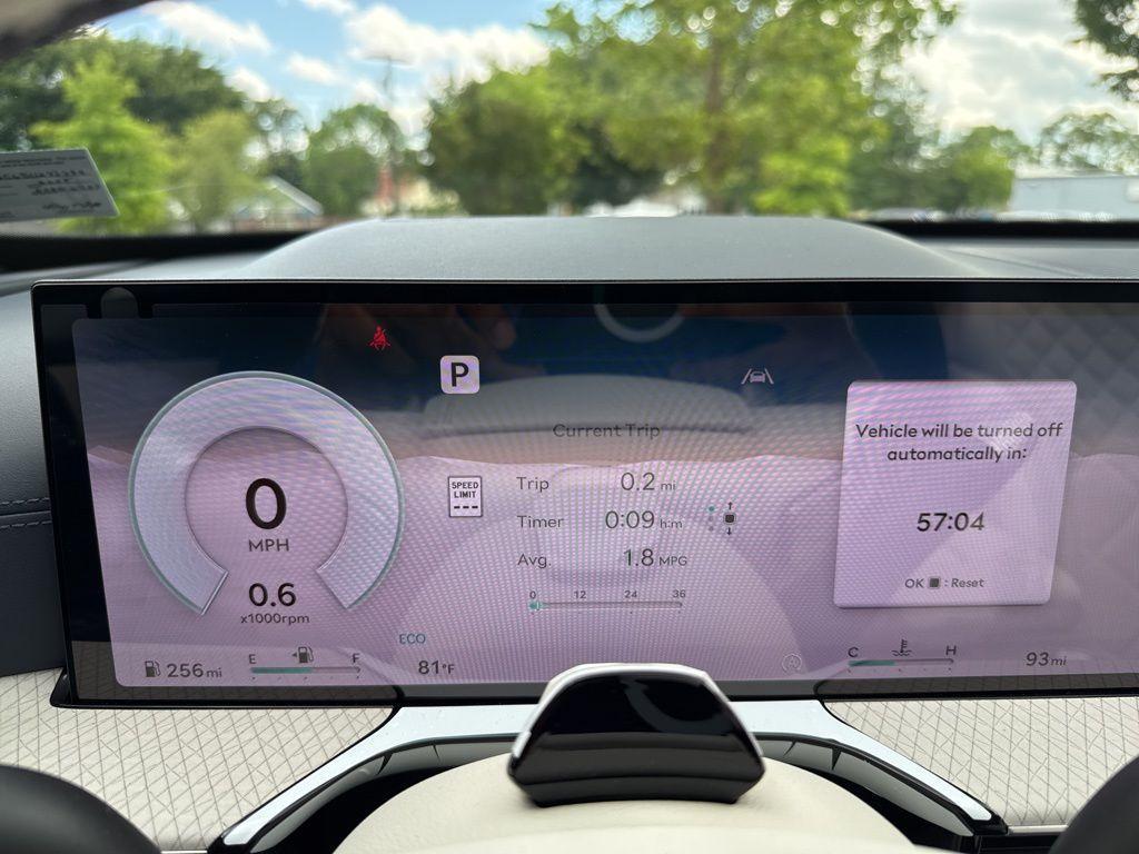 new 2025 Genesis GV80 car, priced at $81,109