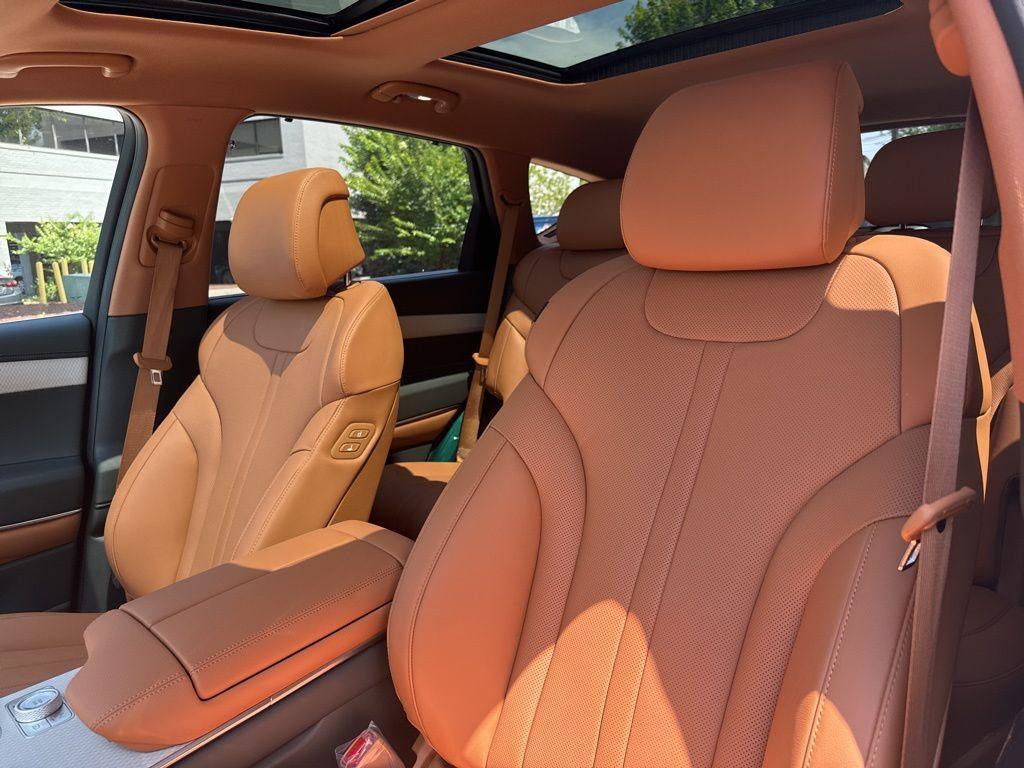 new 2025 Genesis GV80 car, priced at $66,100