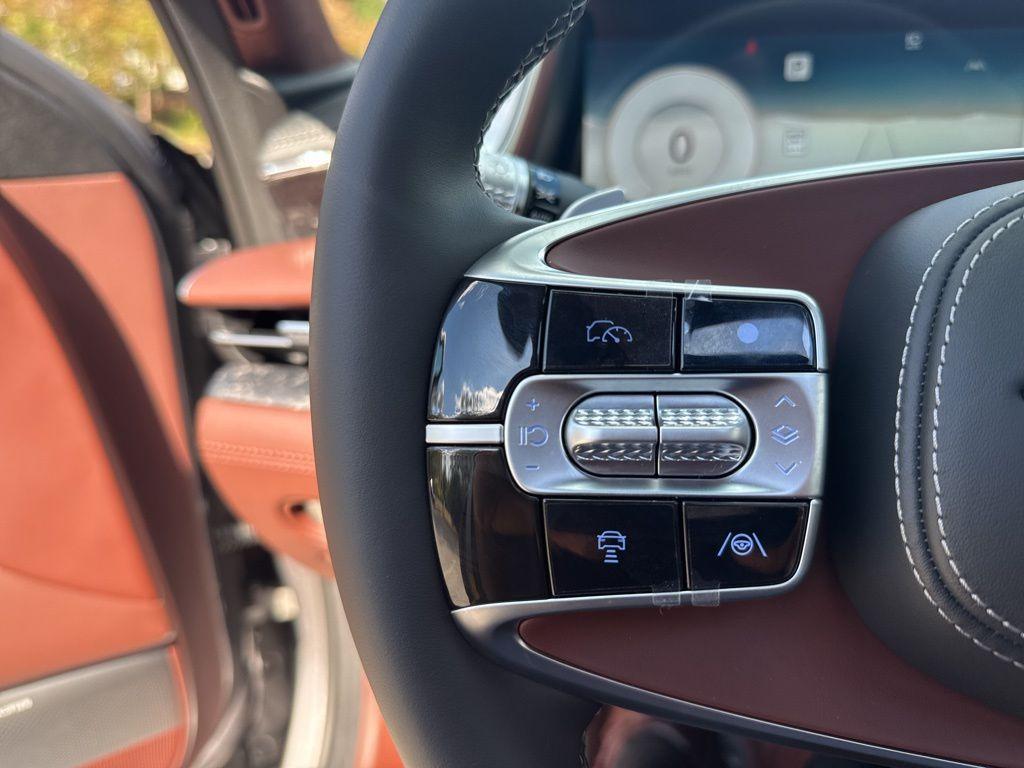 new 2026 Genesis G90 car, priced at $103,950