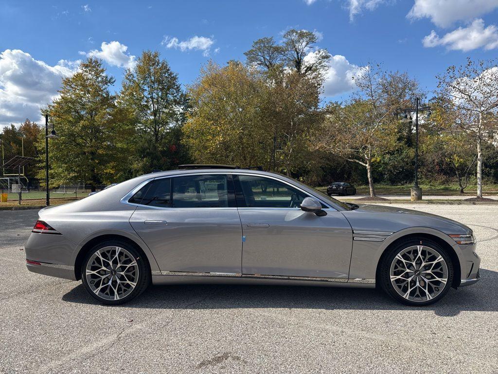 new 2026 Genesis G90 car, priced at $103,950