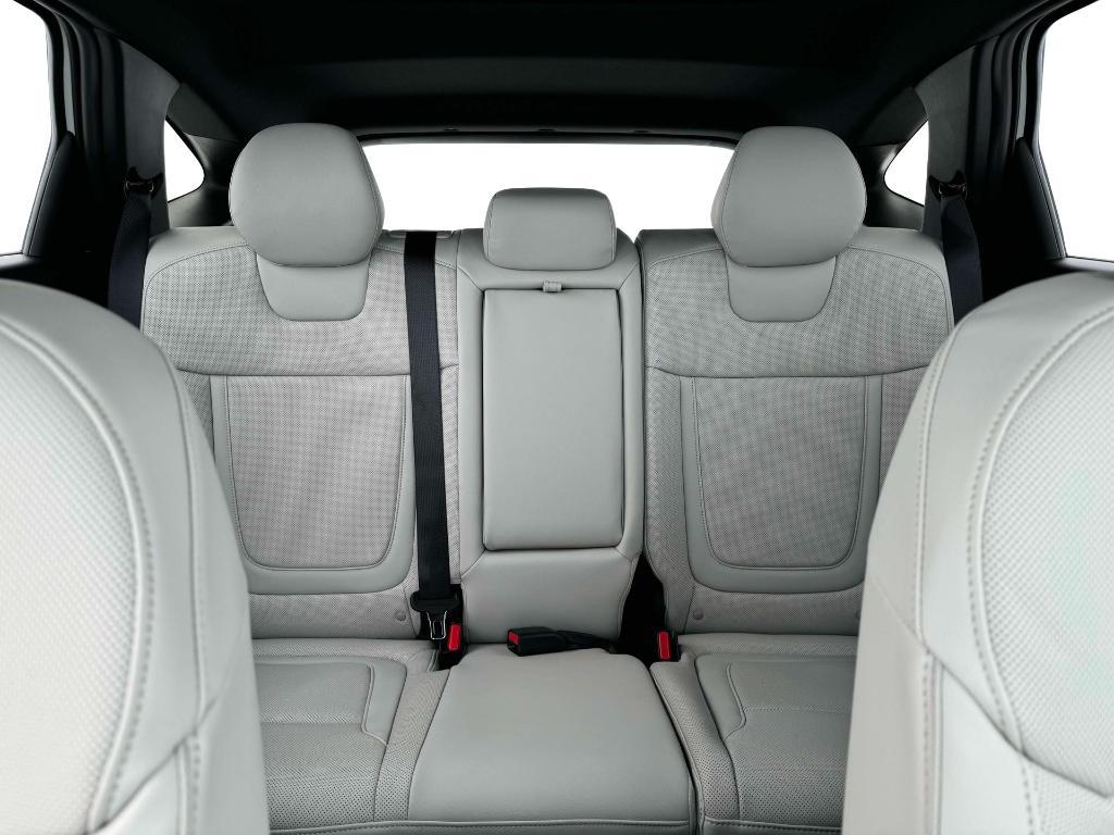 new 2025 Hyundai Tucson car, priced at $37,990
