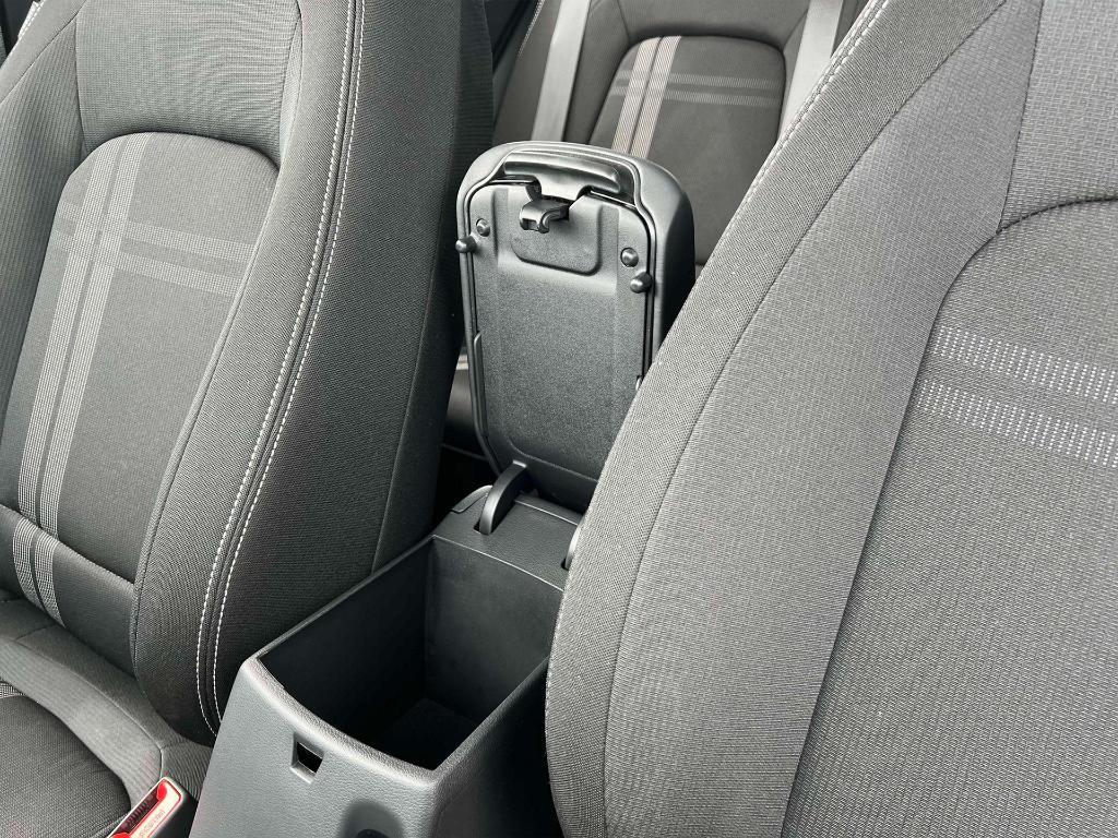 new 2025 Hyundai Venue car, priced at $23,139