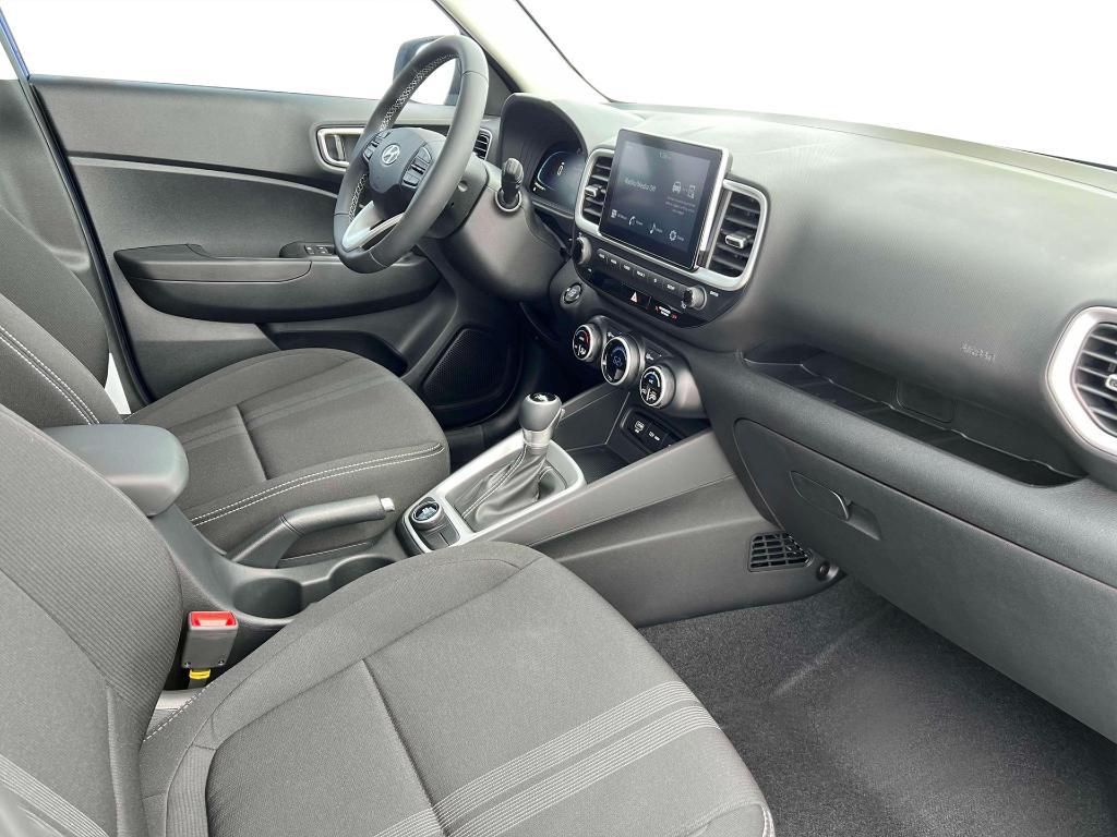 new 2025 Hyundai Venue car, priced at $23,139