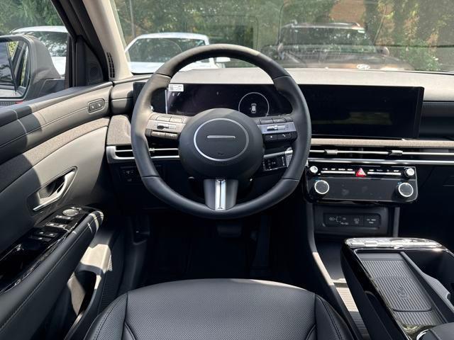new 2025 Hyundai TUCSON Hybrid car, priced at $40,554