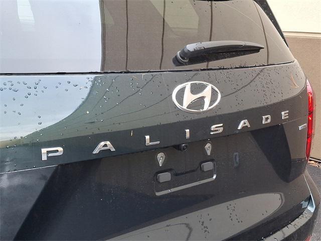 new 2025 Hyundai Palisade car, priced at $51,668