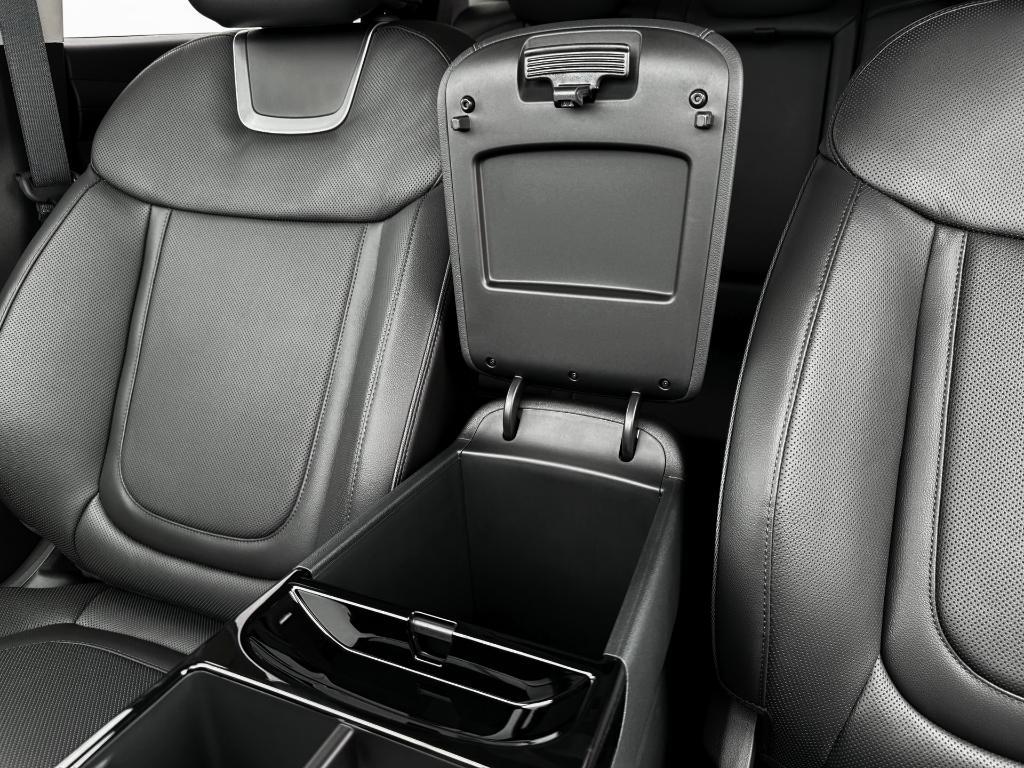 new 2025 Hyundai TUCSON Hybrid car, priced at $41,262