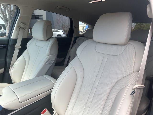 new 2025 Genesis GV80 car, priced at $61,224