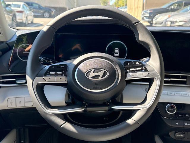 new 2025 Hyundai Elantra car, priced at $26,682