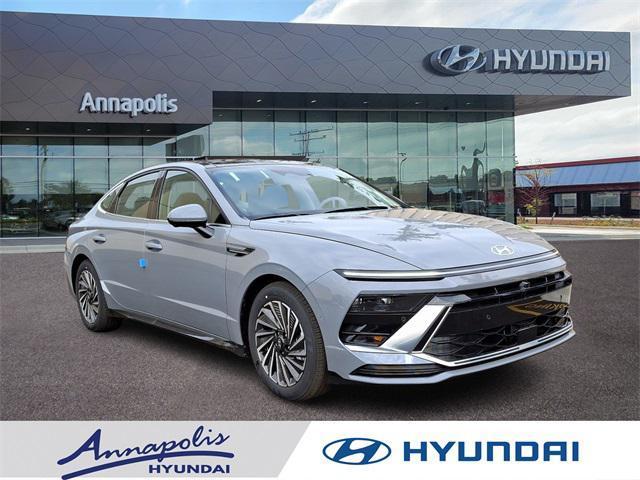 new 2025 Hyundai Sonata Hybrid car, priced at $37,701