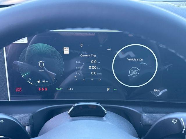 new 2026 Hyundai TUCSON Hybrid car