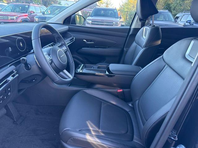 new 2026 Hyundai TUCSON Hybrid car