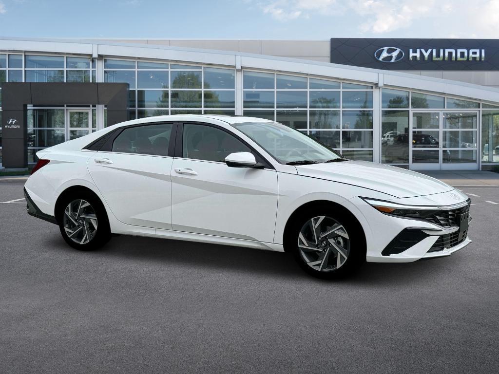 new 2025 Hyundai Elantra car, priced at $26,428