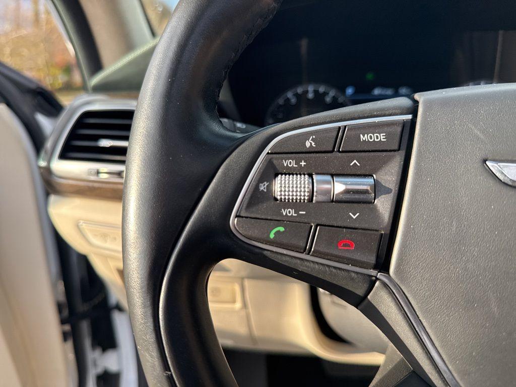 used 2018 Genesis G90 car, priced at $21,568