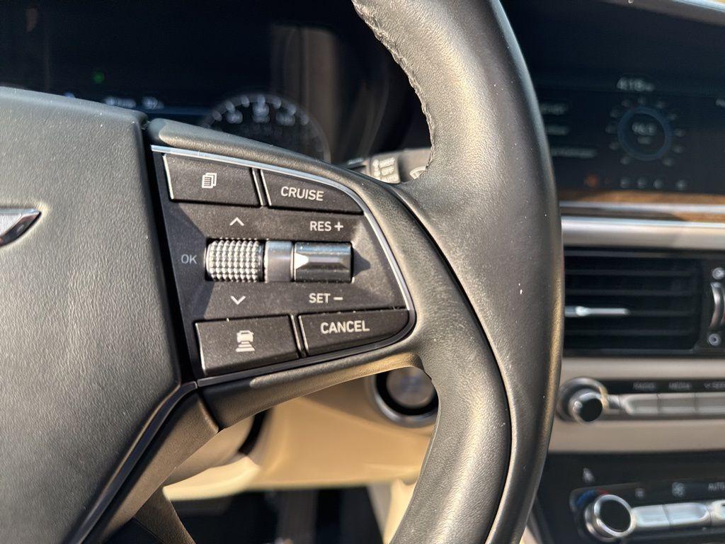 used 2018 Genesis G90 car, priced at $21,568