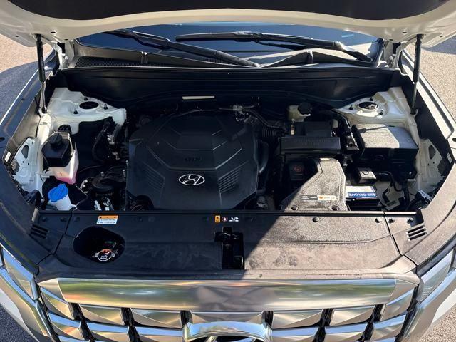 used 2024 Hyundai Palisade car, priced at $39,705