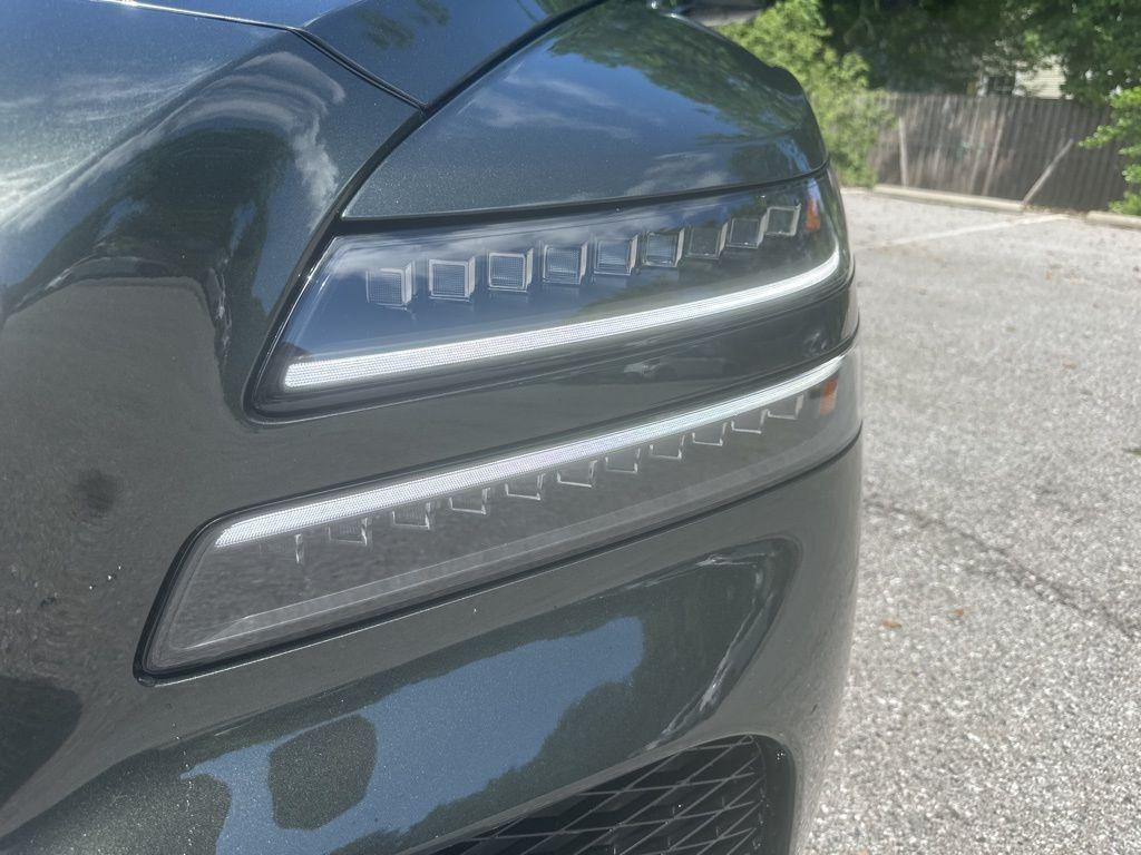 new 2025 Genesis GV80 car, priced at $75,367