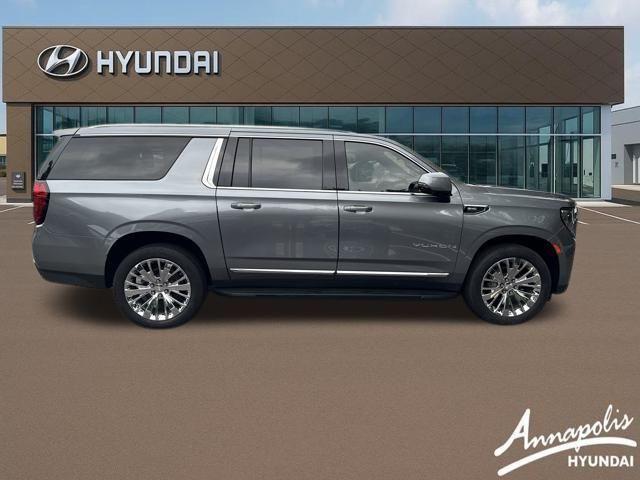 used 2022 GMC Yukon XL car, priced at $38,010