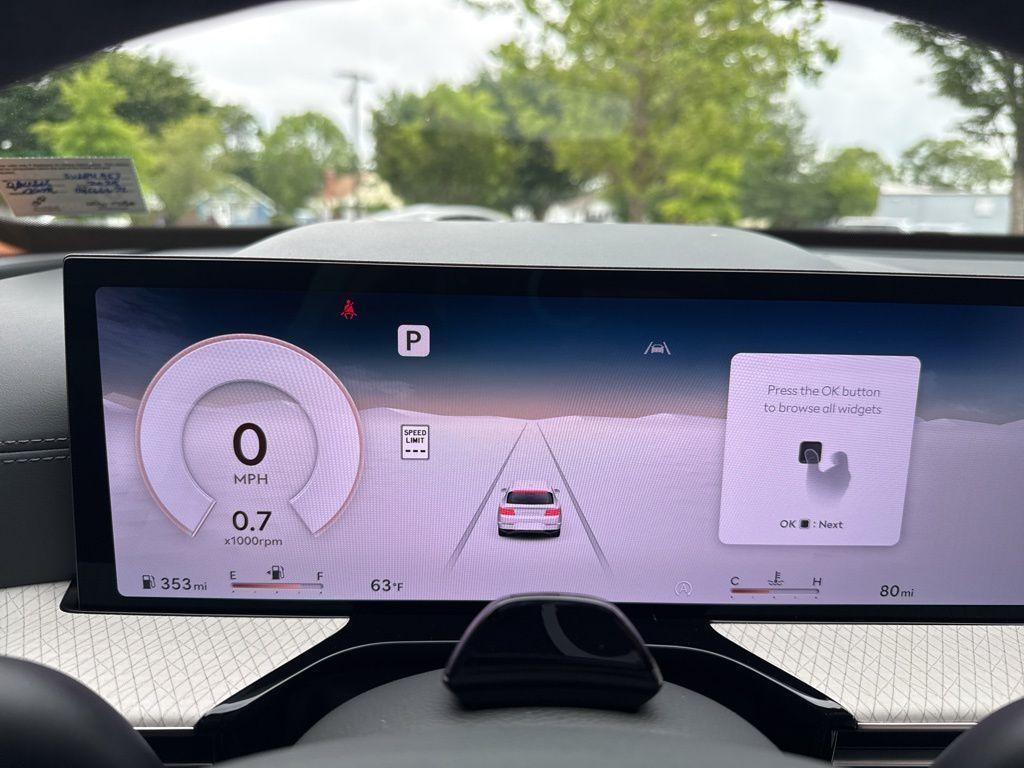 new 2025 Genesis GV80 car, priced at $76,068