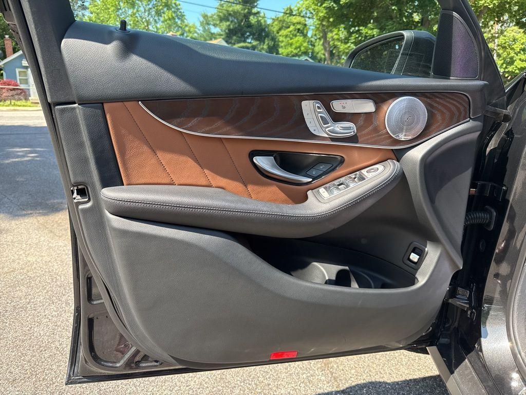 used 2020 Mercedes-Benz GLC 300 car, priced at $28,005