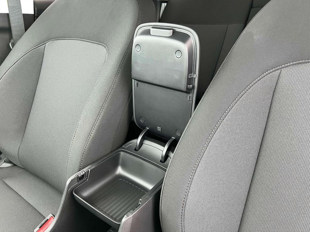 new 2025 Hyundai Kona car, priced at $25,551