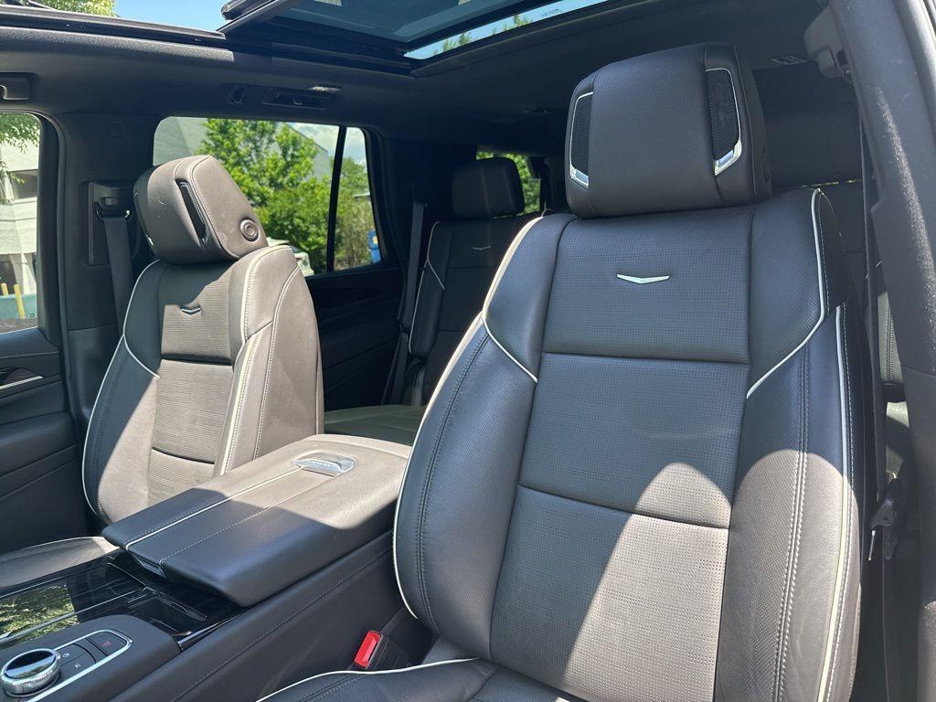 used 2021 Cadillac Escalade car, priced at $69,127
