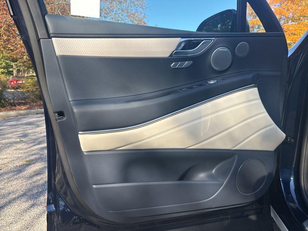 new 2026 Genesis GV80 car, priced at $83,550