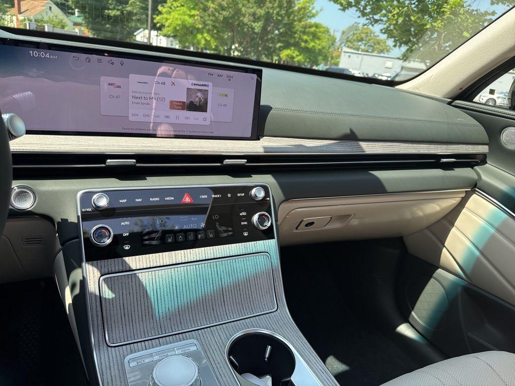 new 2025 Genesis GV80 car, priced at $62,624