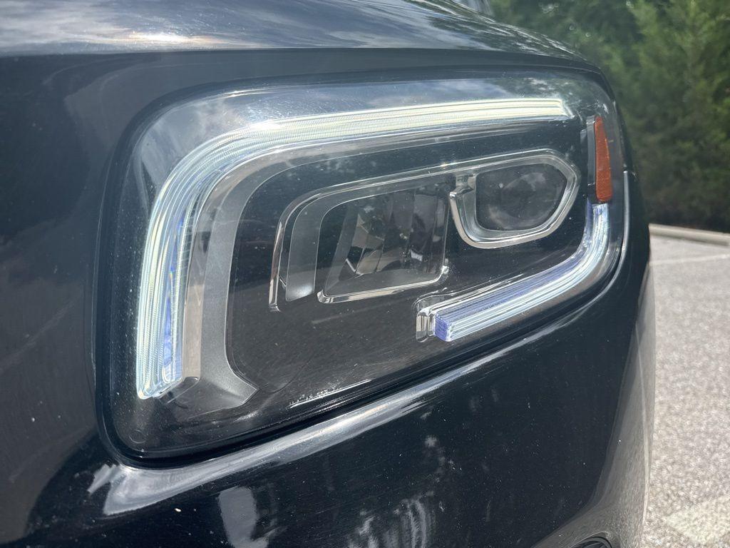 used 2020 Mercedes-Benz GLB 250 car, priced at $20,748