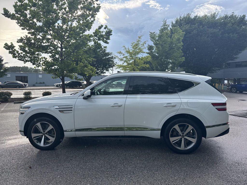 used 2021 Genesis GV80 car, priced at $37,625