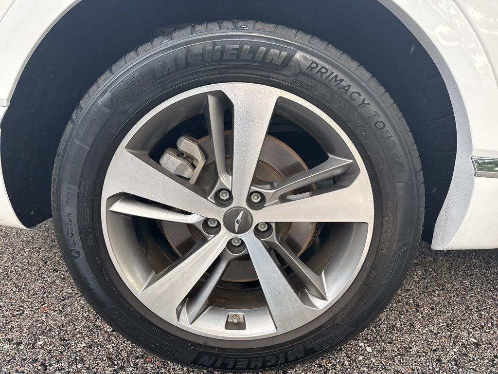 used 2021 Genesis GV80 car, priced at $37,625