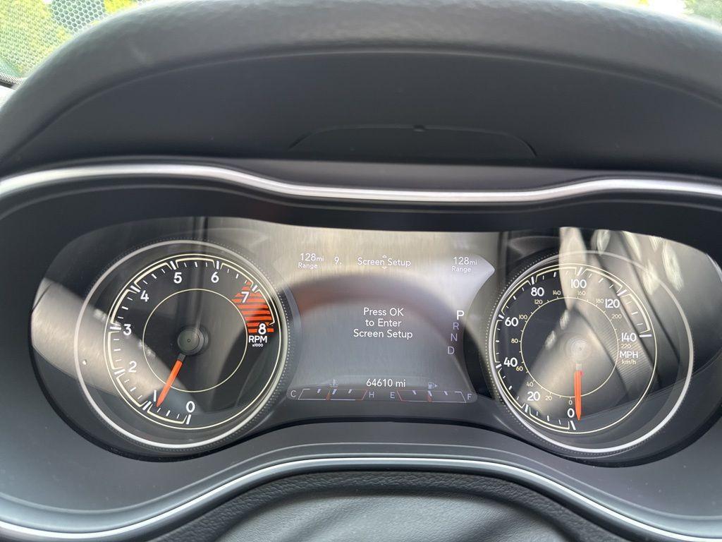 used 2022 Jeep Cherokee car, priced at $24,112
