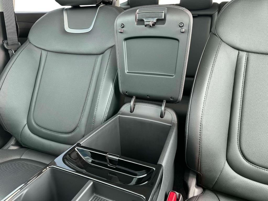 new 2025 Hyundai TUCSON Plug-In Hybrid car, priced at $48,917