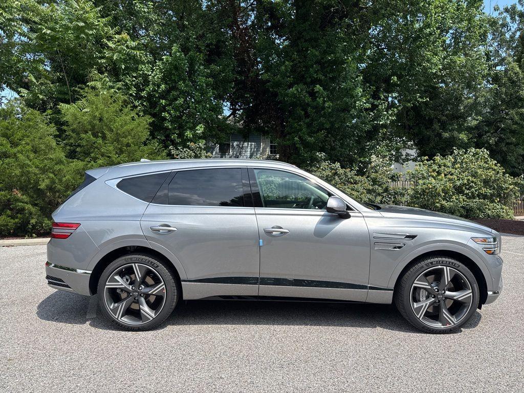 new 2025 Genesis GV80 car, priced at $70,400