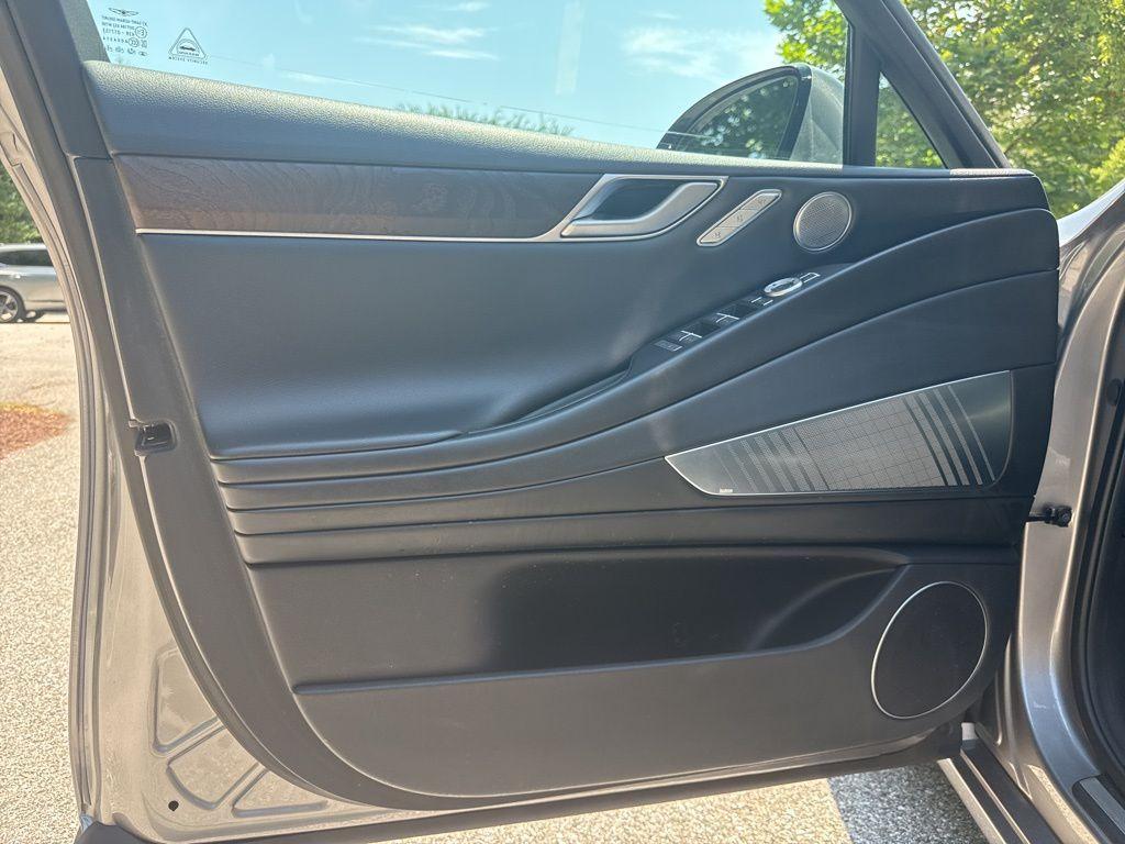 used 2021 Genesis G80 car, priced at $29,635