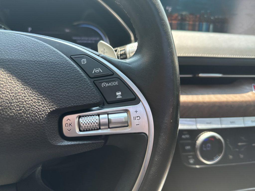 used 2021 Genesis G80 car, priced at $29,635