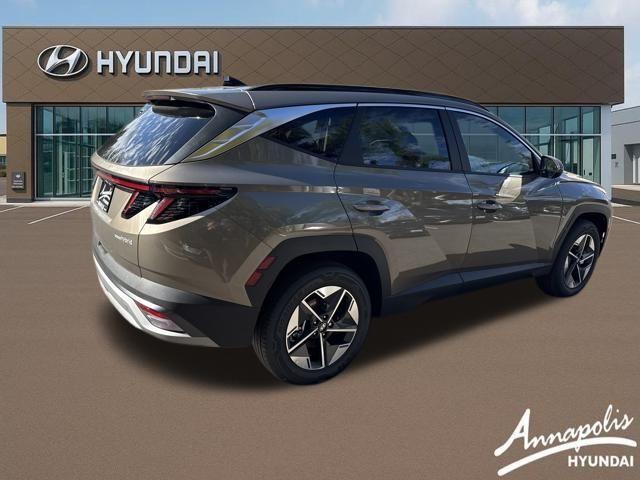 new 2025 Hyundai TUCSON Hybrid car