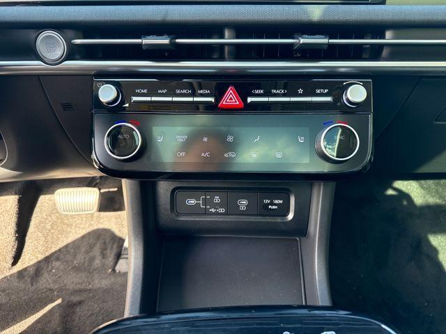 new 2025 Hyundai TUCSON Hybrid car