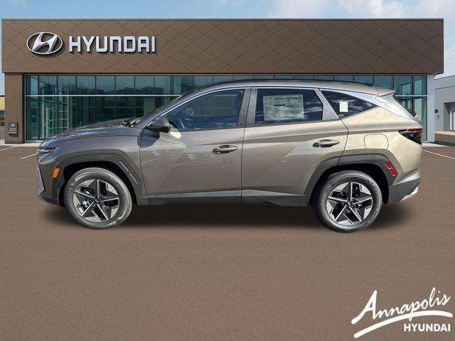 new 2025 Hyundai TUCSON Hybrid car