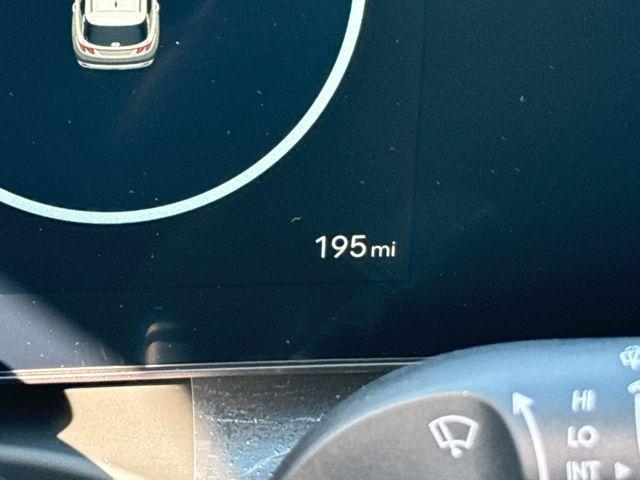 new 2025 Hyundai TUCSON Hybrid car