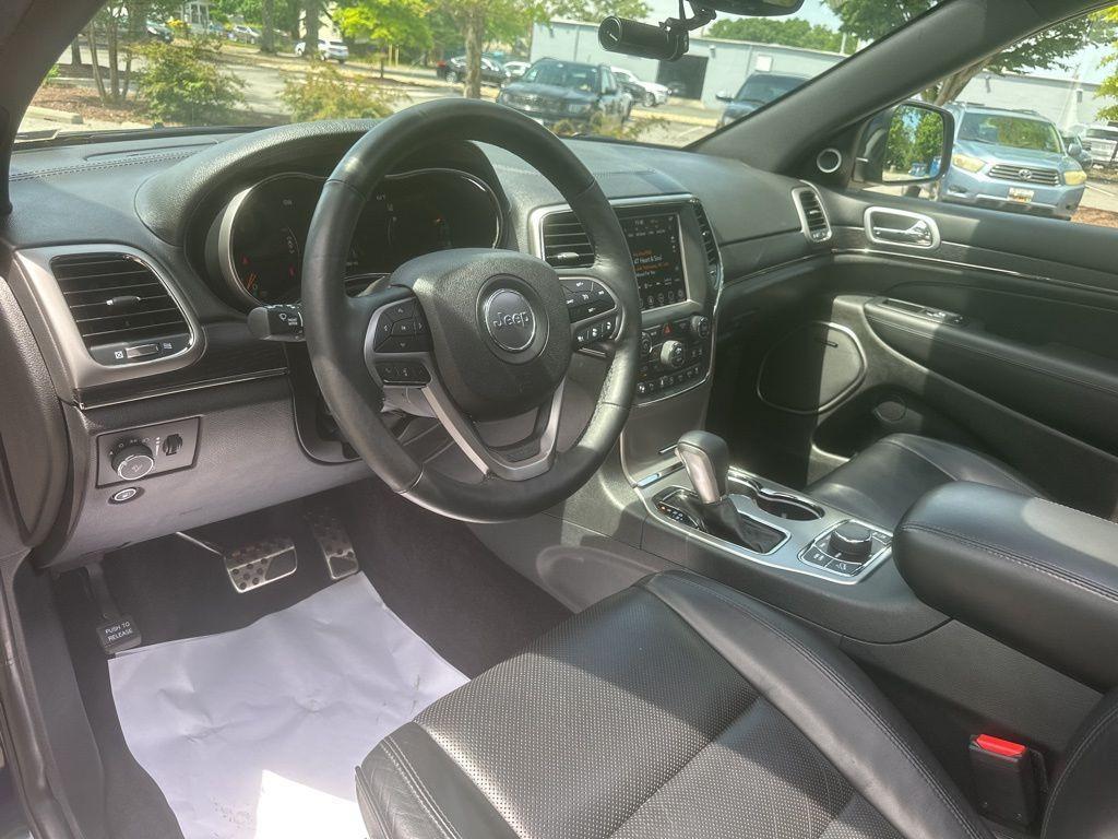 used 2018 Jeep Grand Cherokee car, priced at $26,885