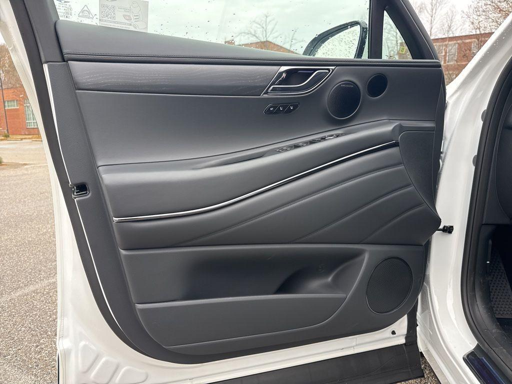 new 2026 Genesis GV80 car, priced at $84,725