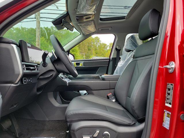 new 2025 Hyundai Santa Fe car, priced at $38,365