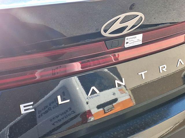 new 2025 Hyundai ELANTRA HEV car, priced at $29,907