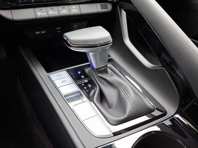 new 2024 Hyundai ELANTRA HEV car, priced at $27,343