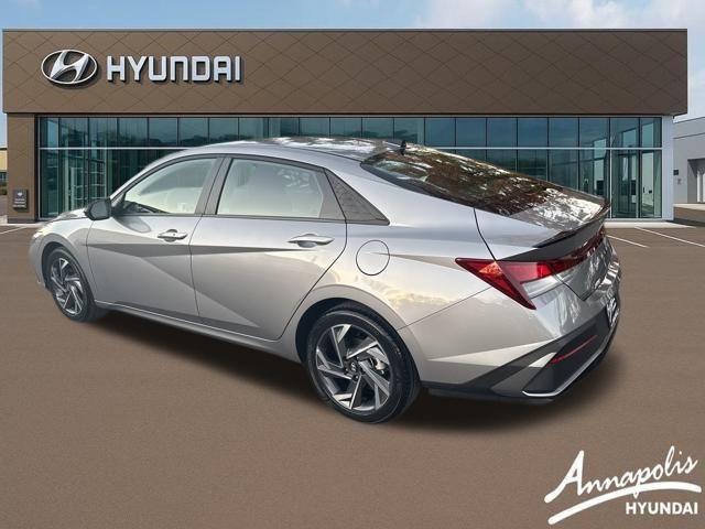 used 2025 Hyundai Elantra car, priced at $20,999