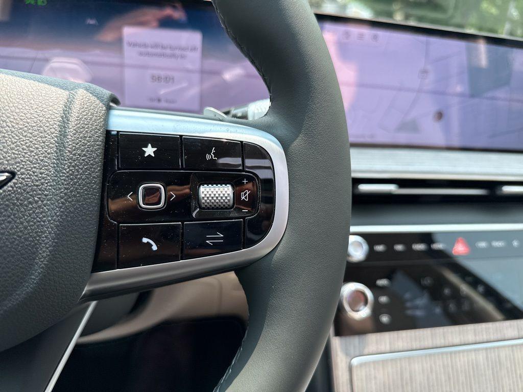 new 2025 Genesis GV80 car, priced at $62,474