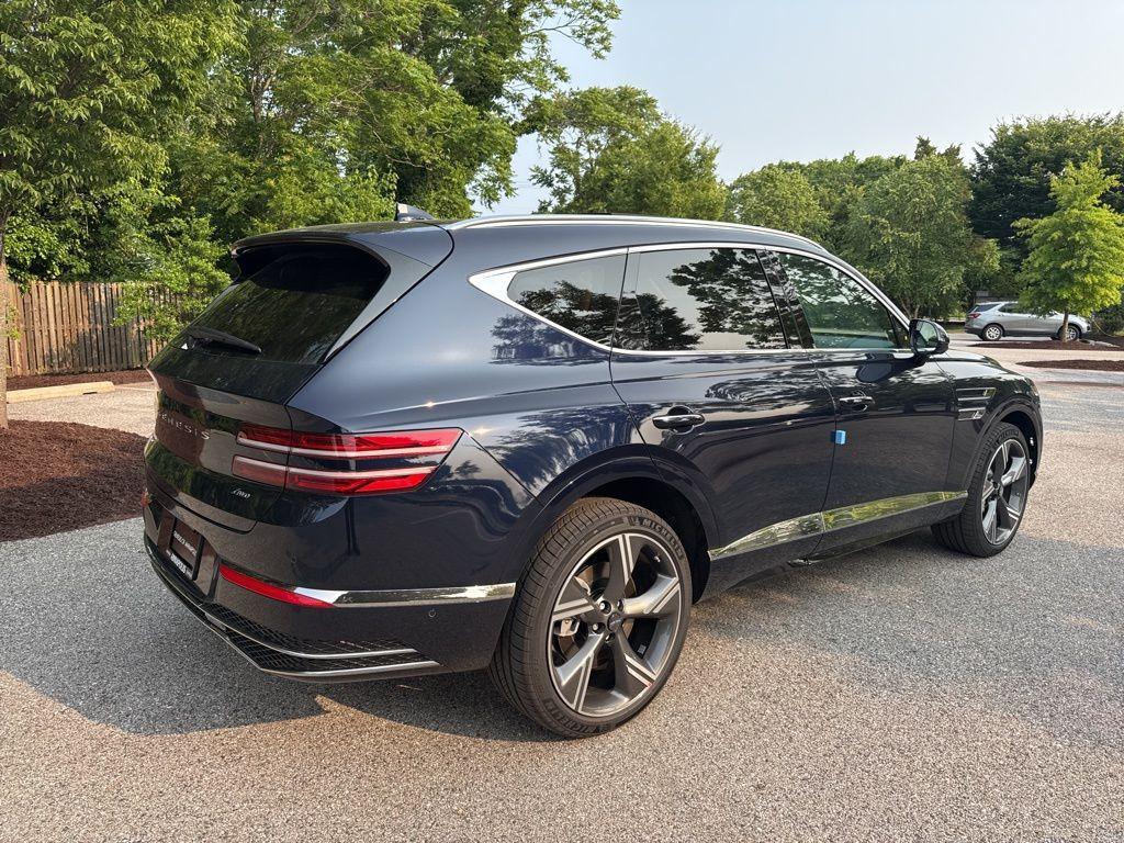 new 2025 Genesis GV80 car, priced at $72,309