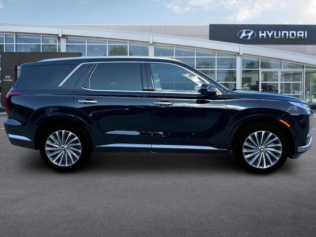 new 2025 Hyundai Palisade car, priced at $53,396